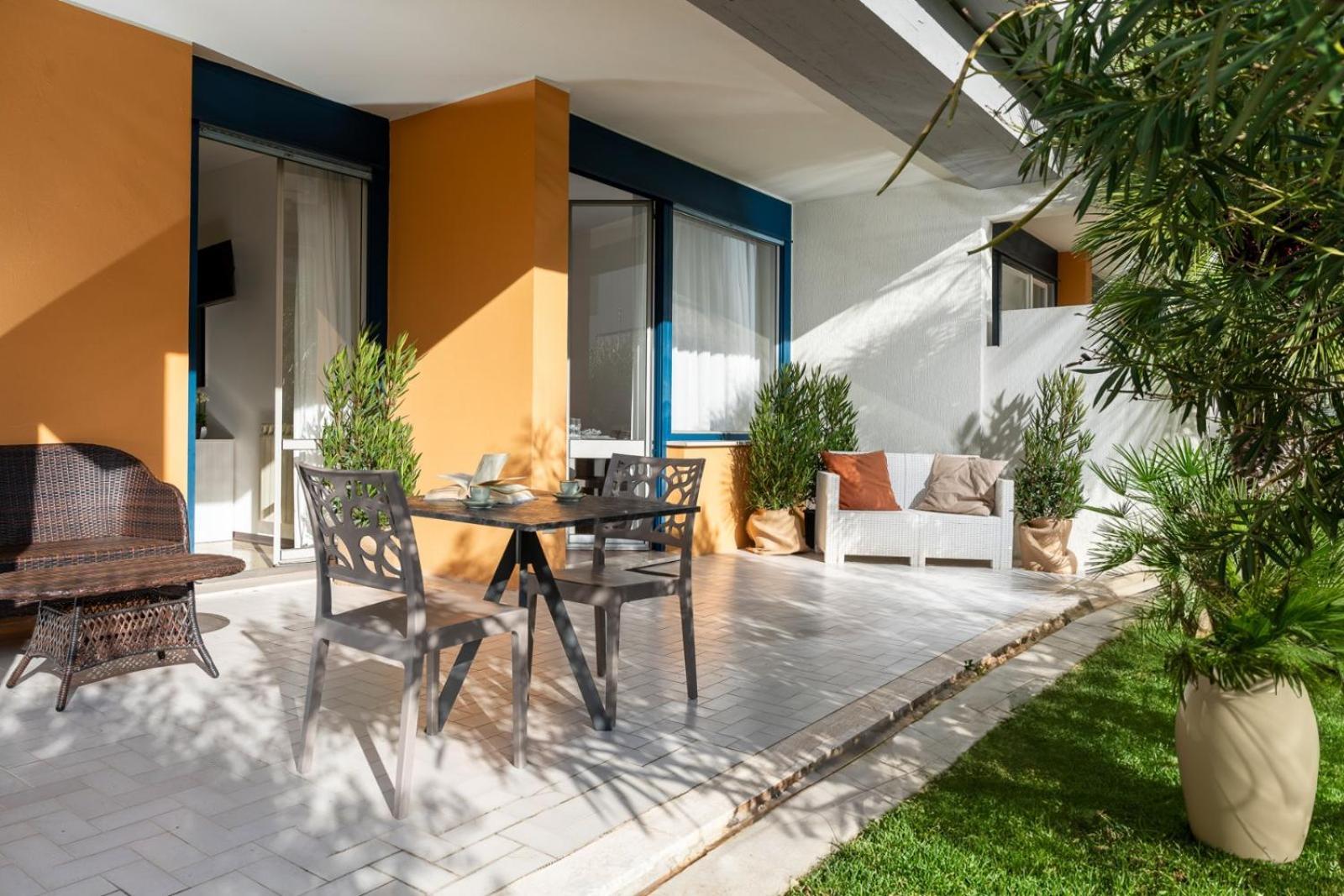 Hotel Club La Villa Martinsicuro Exterior photo
